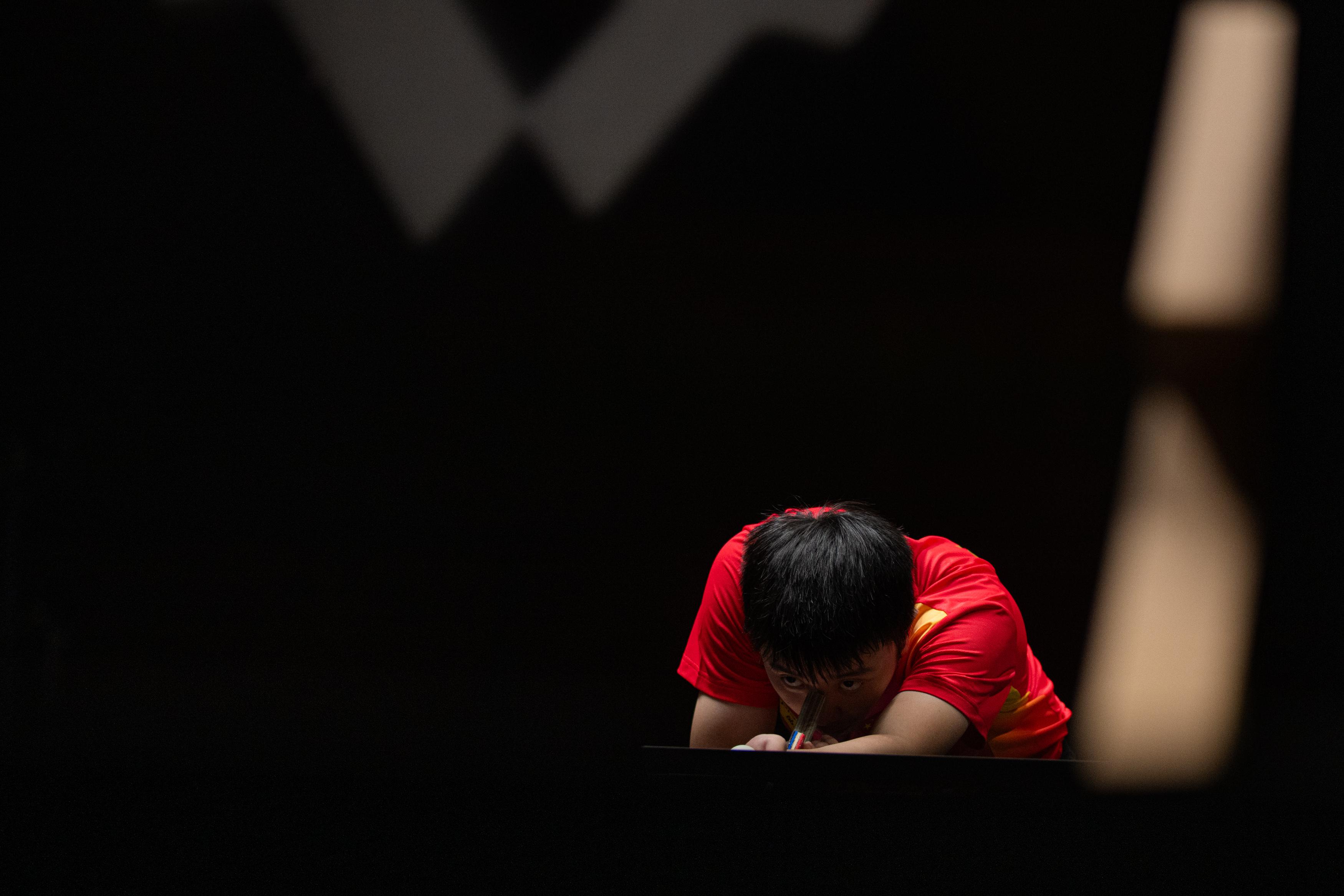 开云体育APP下载-乒乓球选手刷新世界纪录，震撼全场