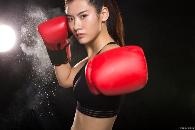 拳击球员突破自我，表现堪称完美