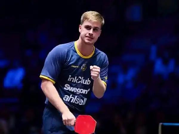 开云体育入口-奥运会选手爆冷获胜，专家预测失准