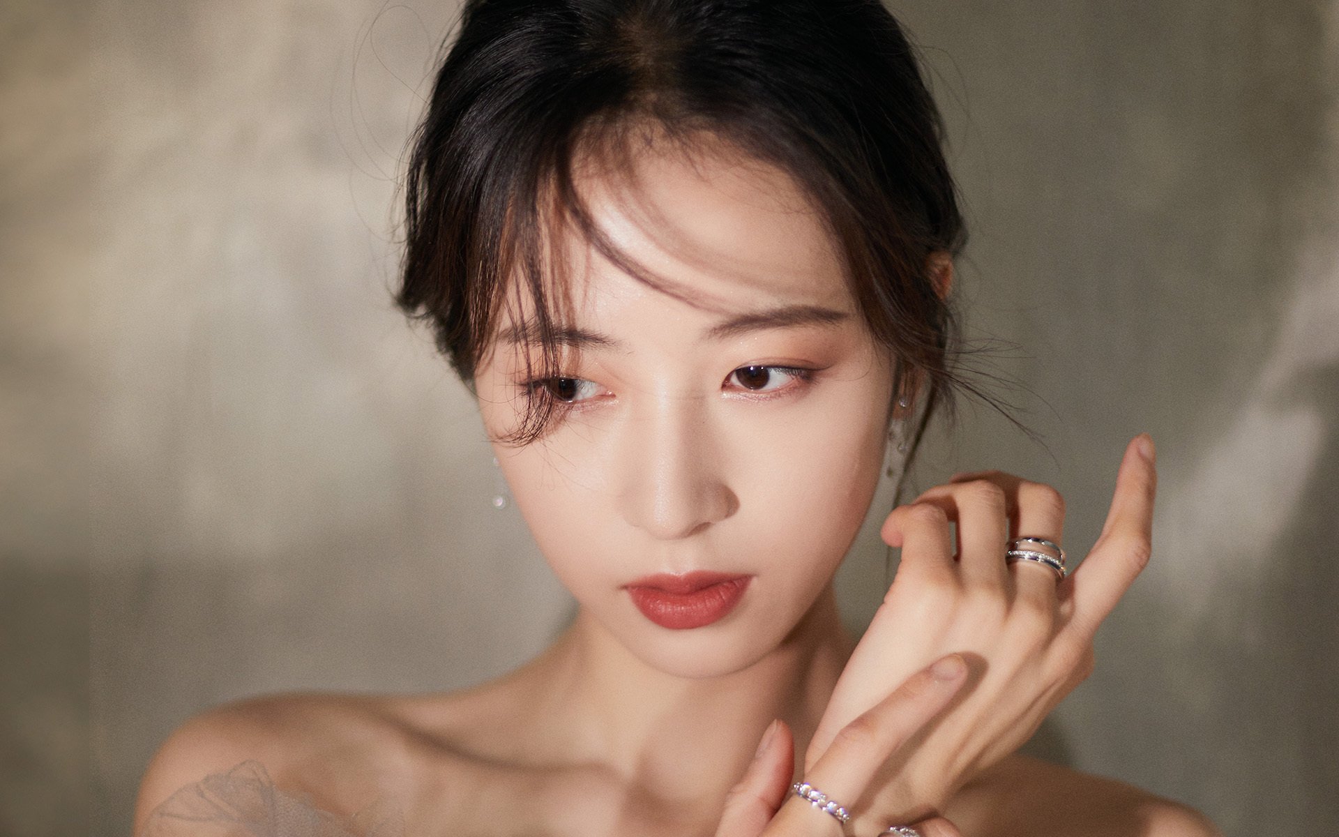 东方鲶鱼与西方巨人，篮球世界的双峰并立